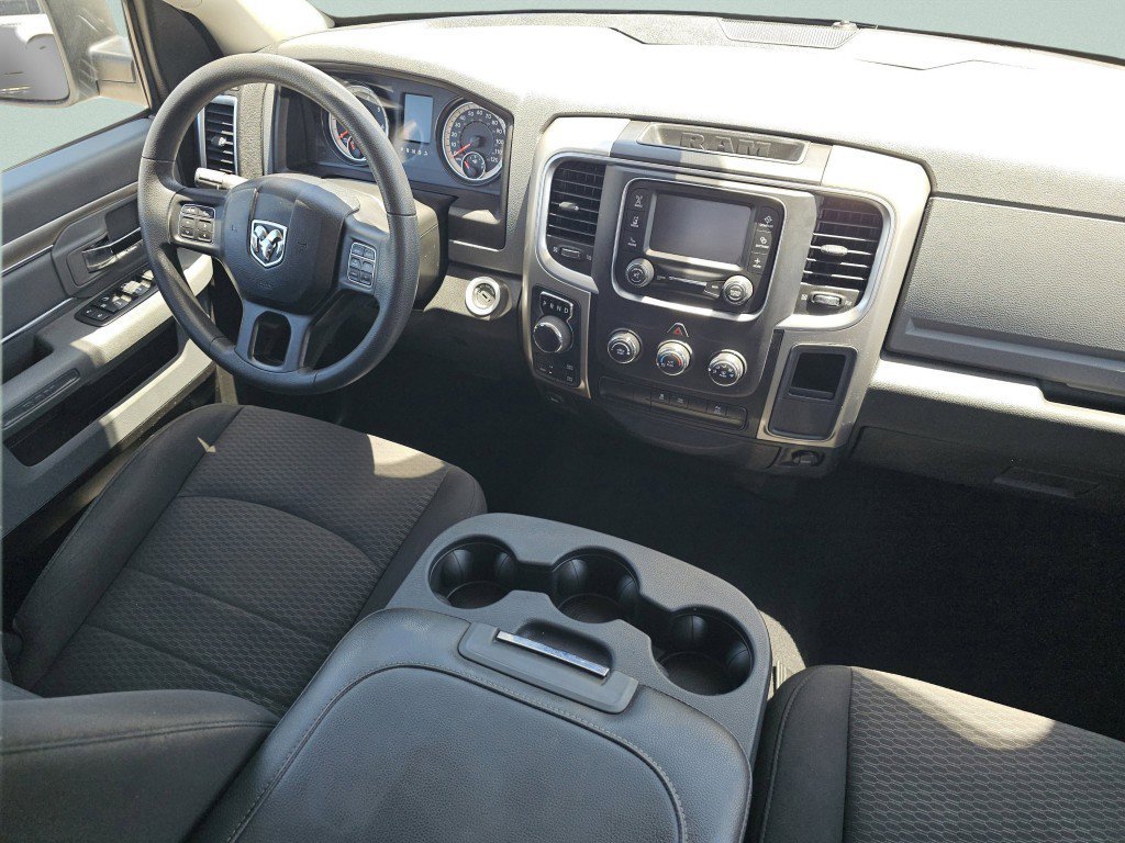Used 2019 RAM 1500 Classic Warlock AWD/4WD image 25