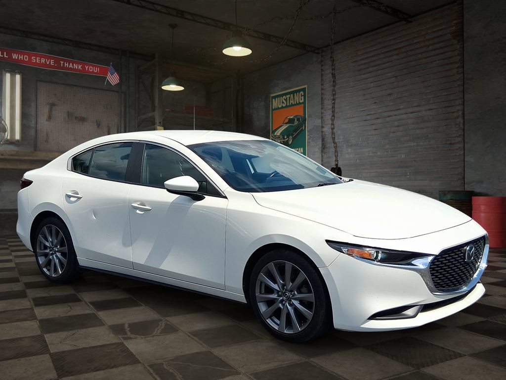 Used 2021 MAZDA MAZDA3 s FWD image 2