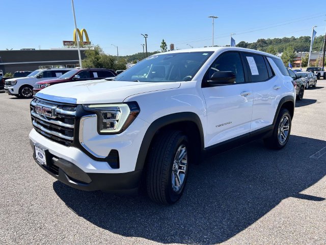 Used 2026 GMC Terrain Elevation FWD image 11