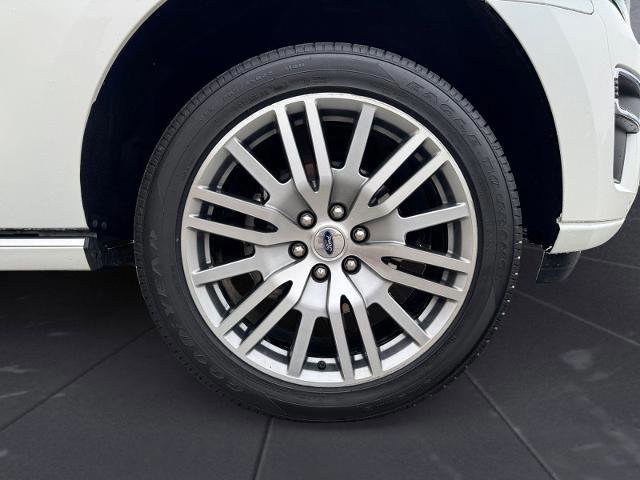 Certified 2023 Ford Expedition Platinum AWD/4WD image 14