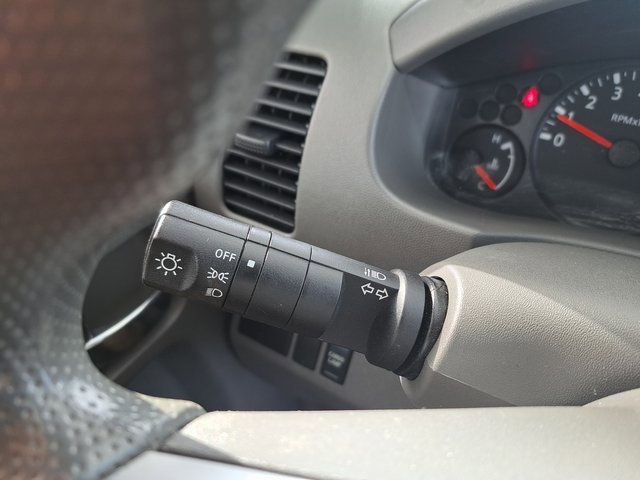 Used 2019 Nissan Frontier S image 19