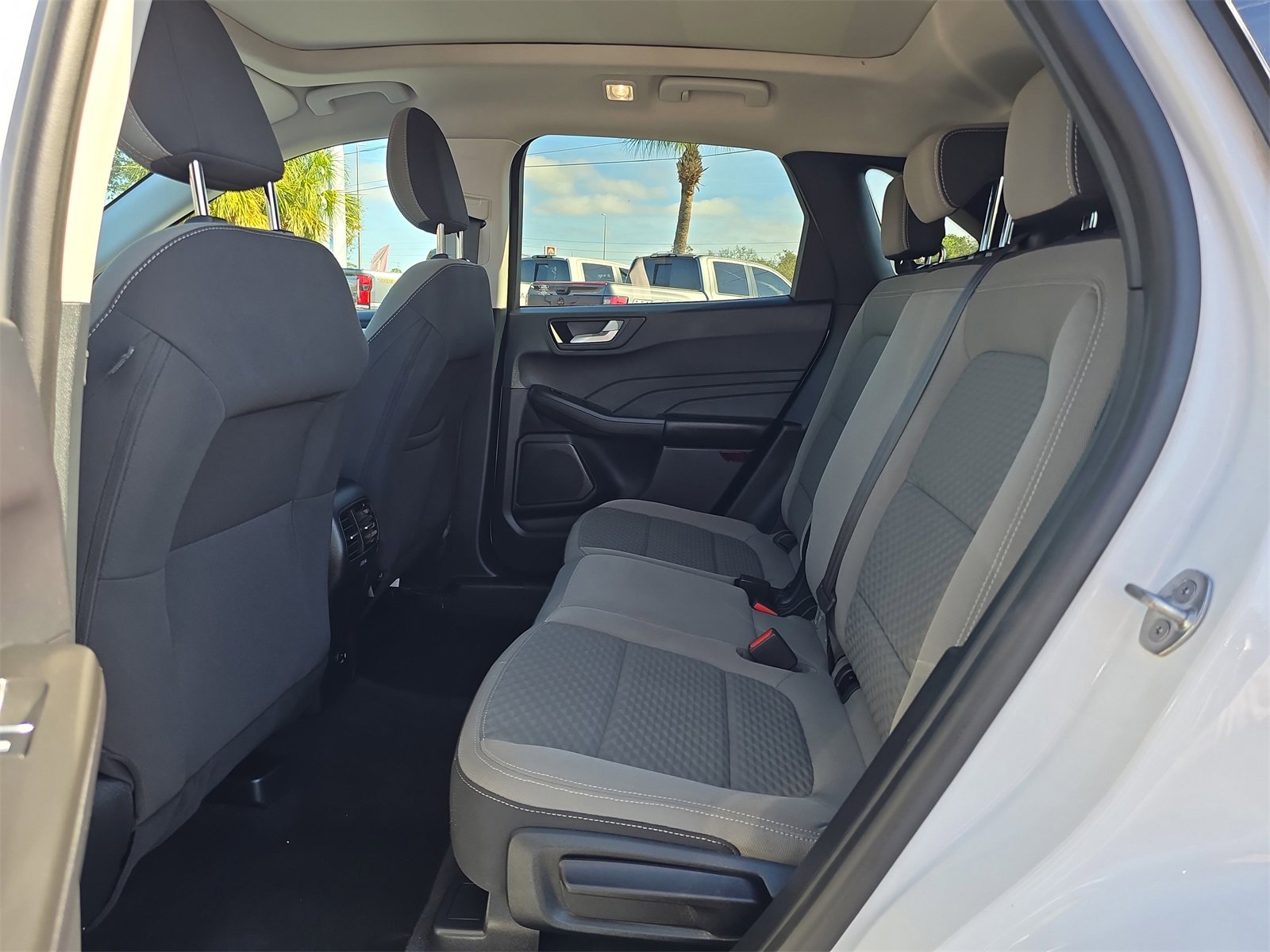 Certified 2021 Ford Escape SE w/ SE Sport Appearance Package image 12