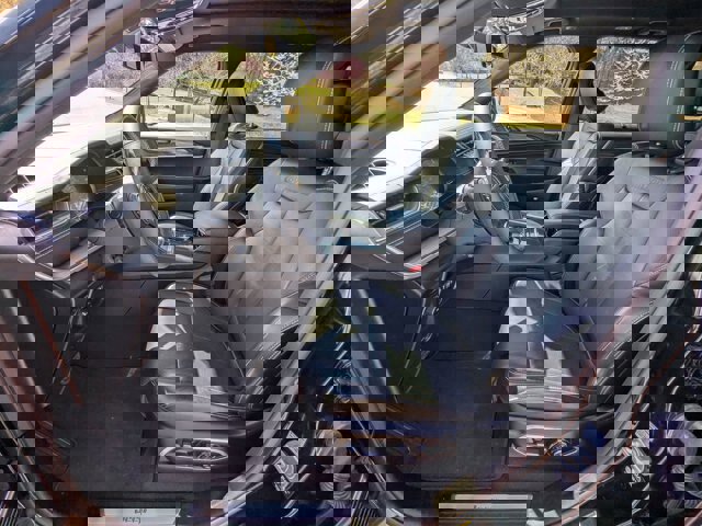 Used 2023 Jeep Grand Cherokee L Overland w/ Luxury Tech Group IV image 17