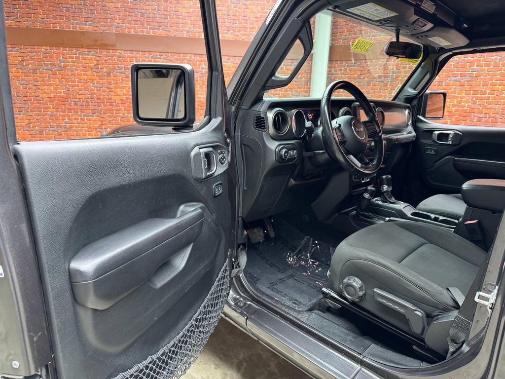 Used 2020 Jeep Wrangler Unlimited Sport S AWD/4WD image 9