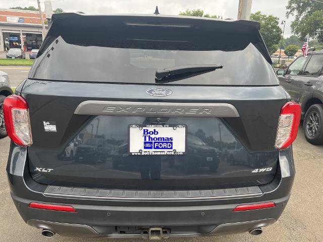 Certified 2022 Ford Explorer XLT w/ Equipment Group 202A AWD/4WD image 4