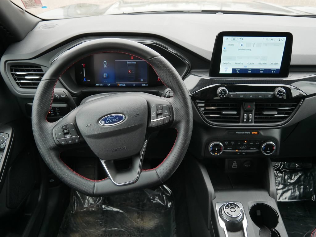 Certified 2025 Ford Escape ST-Line AWD/4WD image 15