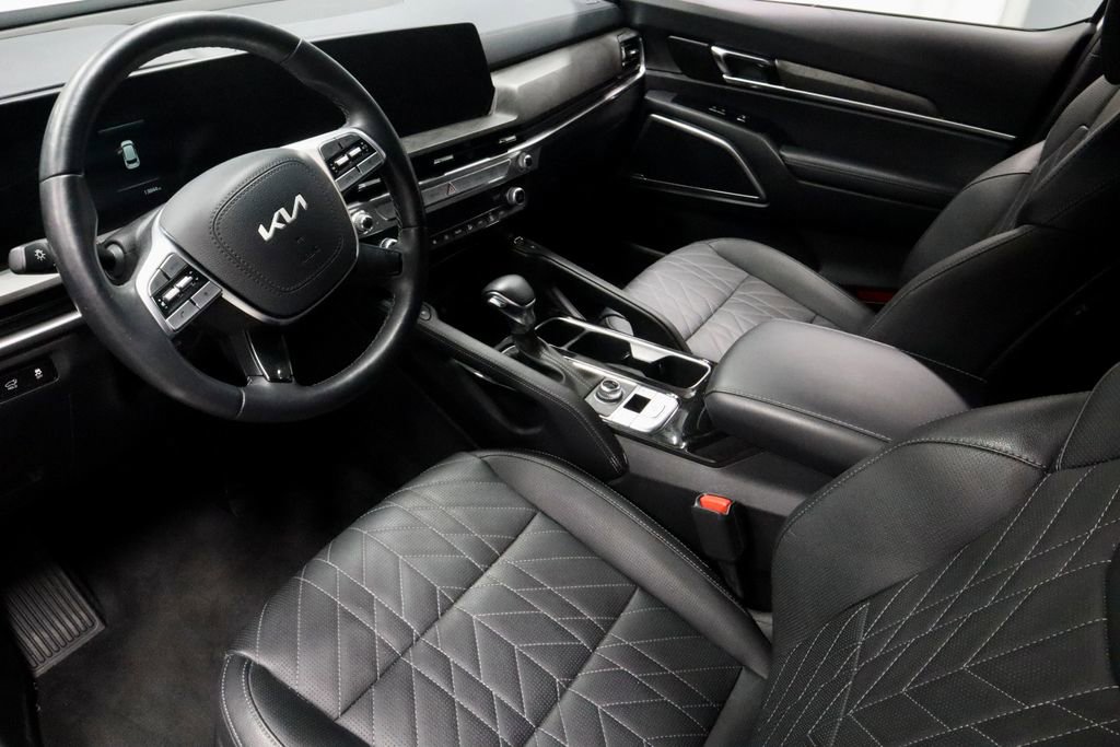 Used 2025 Kia Telluride EX X-Line AWD/4WD image 28