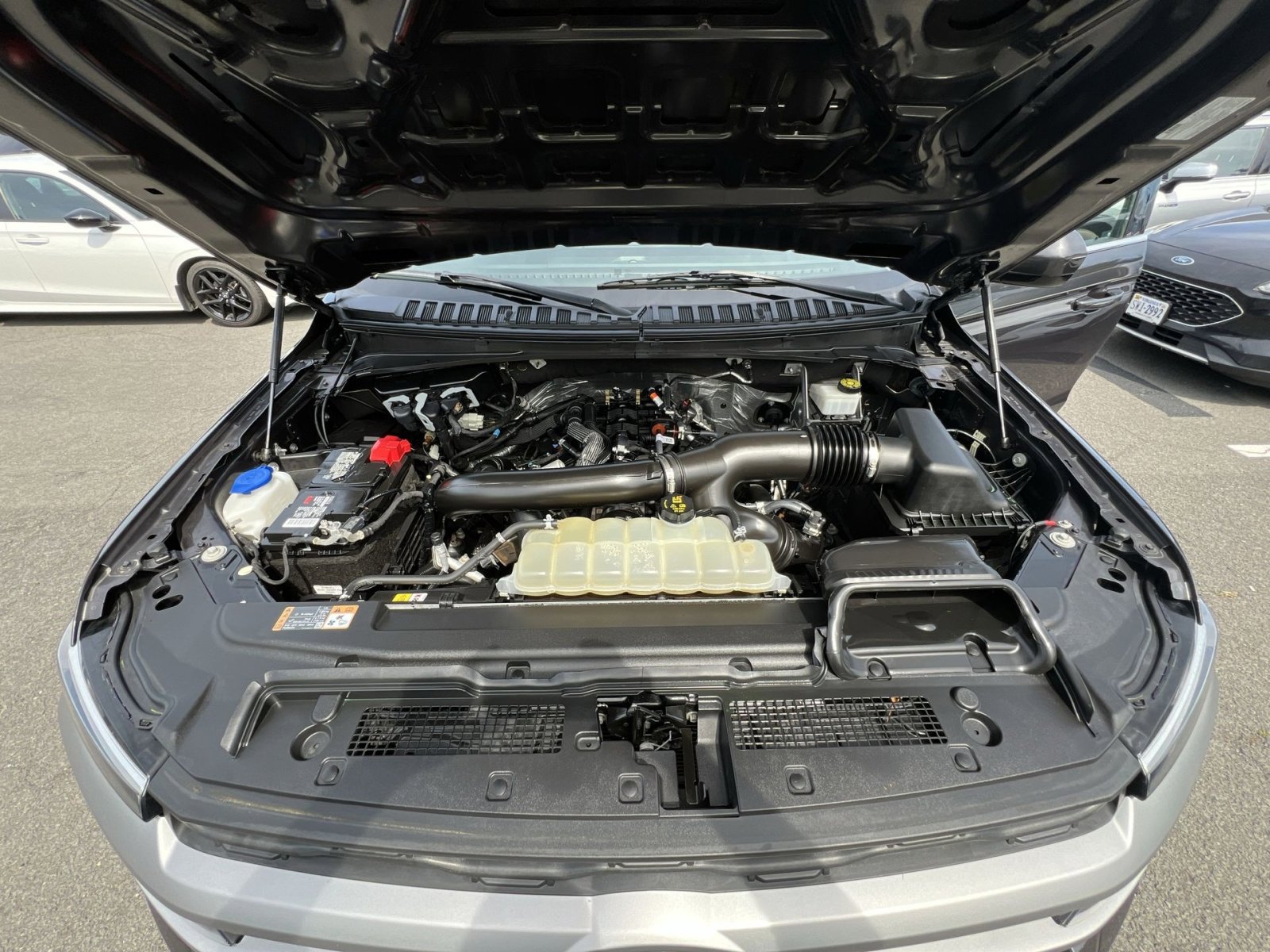 Certified 2024 Ford Expedition XLT AWD/4WD image 36