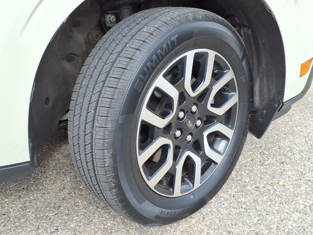 Certified 2024 Ford Maverick Lariat FWD image 9
