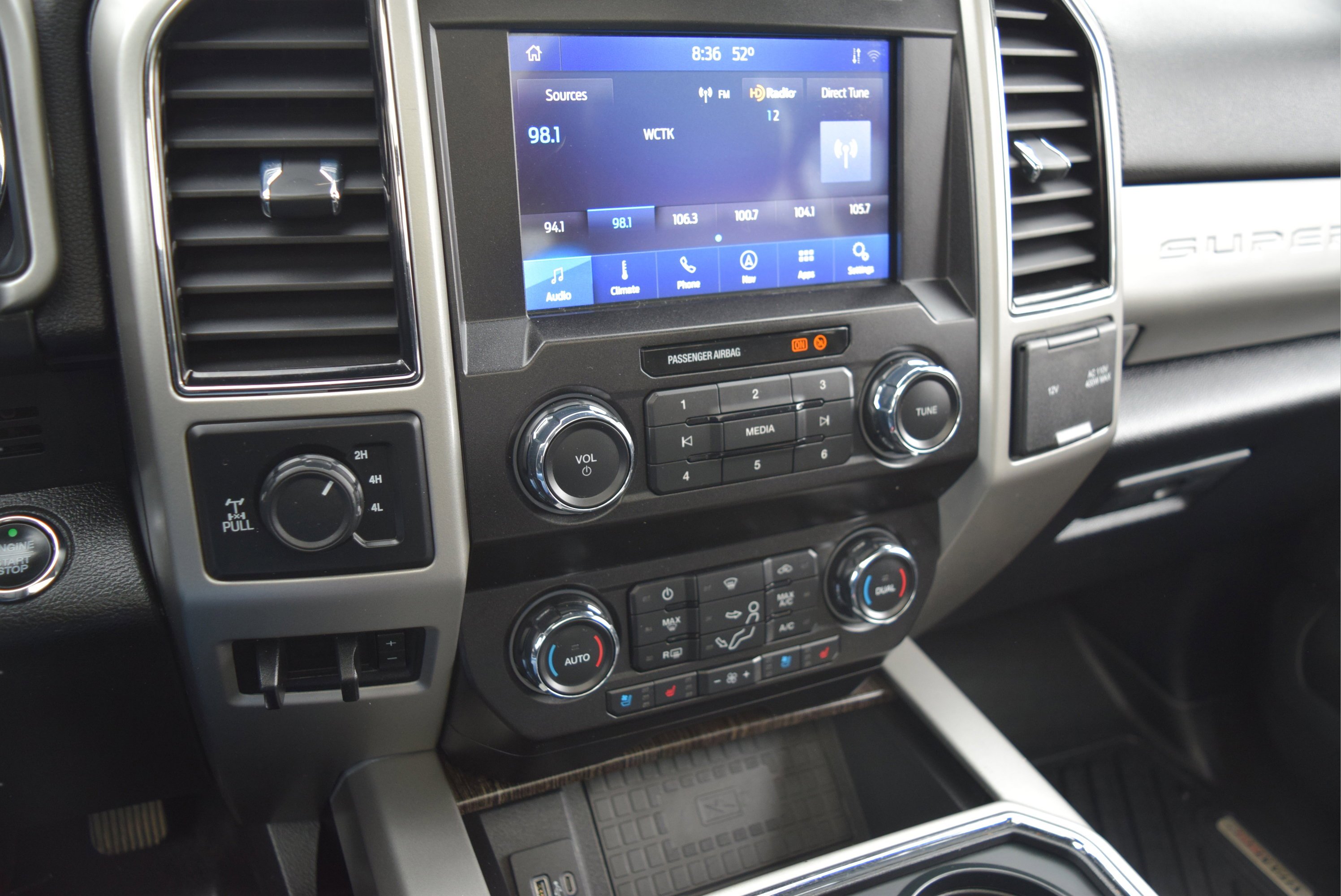 Certified 2021 Ford F250 Lariat AWD/4WD image 18