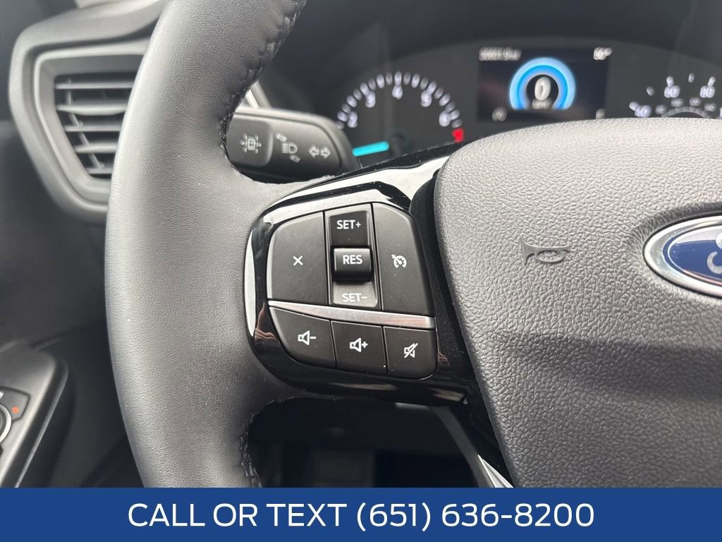 Certified 2022 Ford Escape SE w/ Cold Weather Package image 21