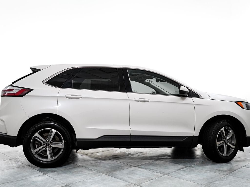 Certified 2023 Ford Edge SEL w/ Convenience Package AWD/4WD image 7