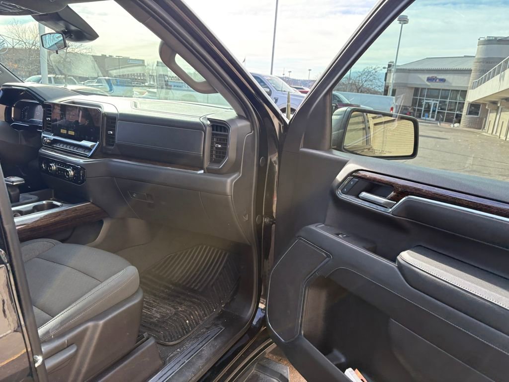 Used 2024 GMC Sierra 1500 Elevation w/ X31 Off-Road Package image 24