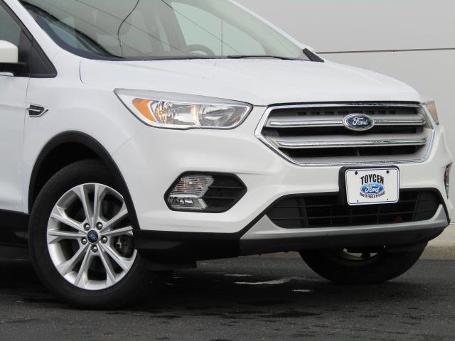 Certified 2018 Ford Escape SE image 4