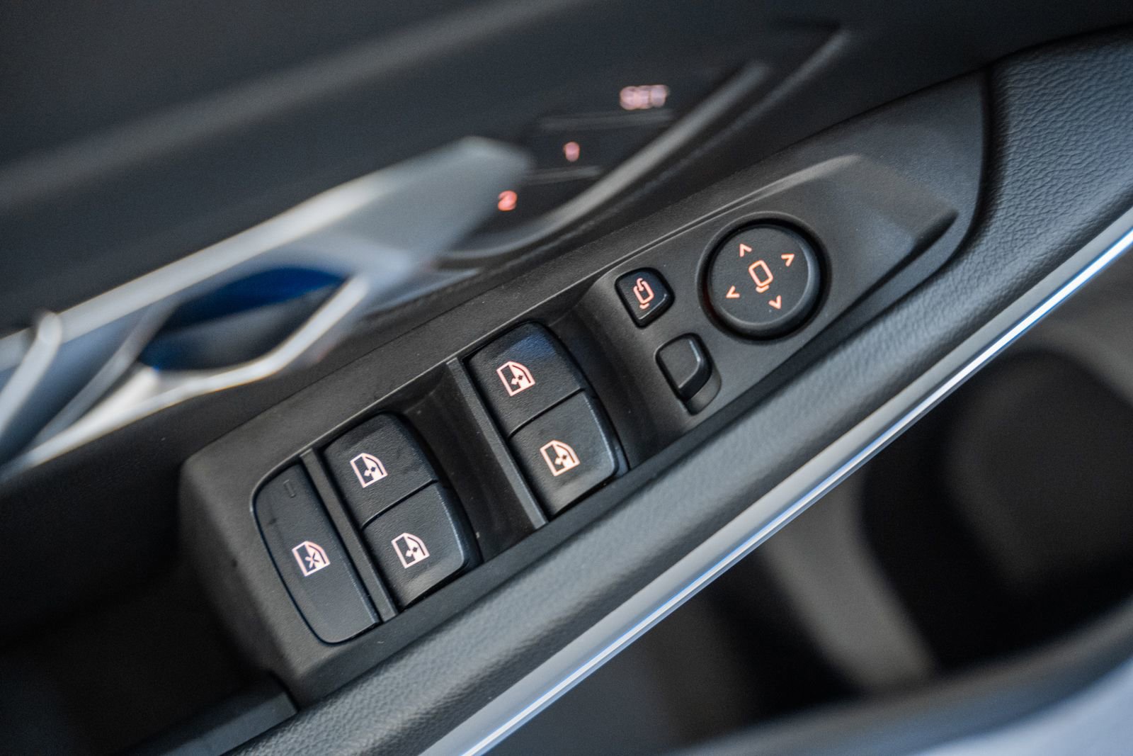 Used 2023 BMW 330i xDrive Sedan w/ M Sport Package image 44