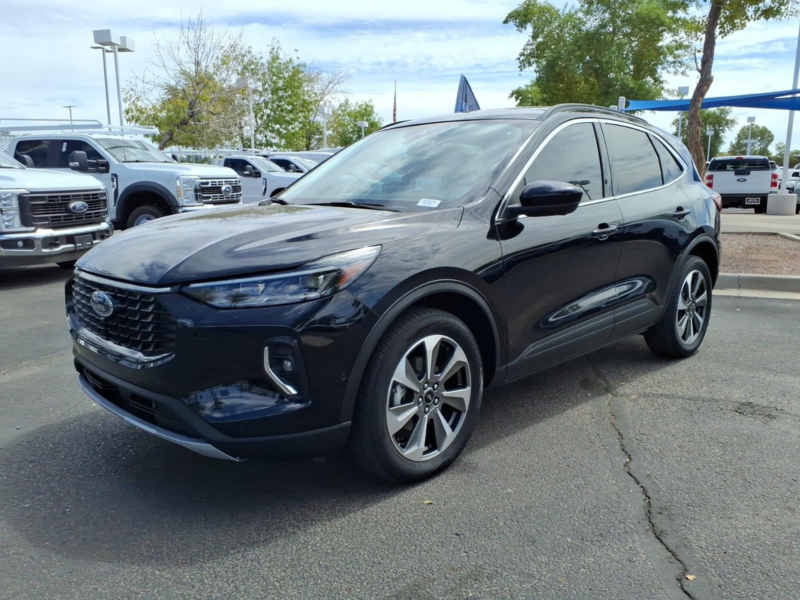Certified 2023 Ford Escape Platinum w/ Premium Technology Package AWD/4WD image 8
