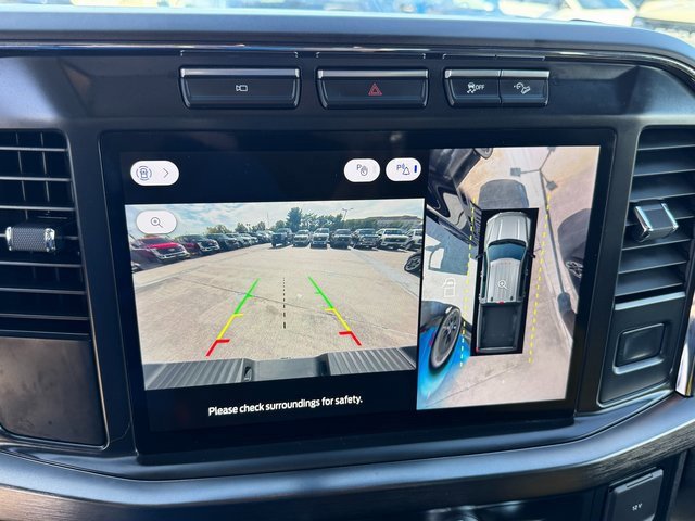 Certified 2024 Ford F250 Lariat w/ Sport Appearance Package image 28