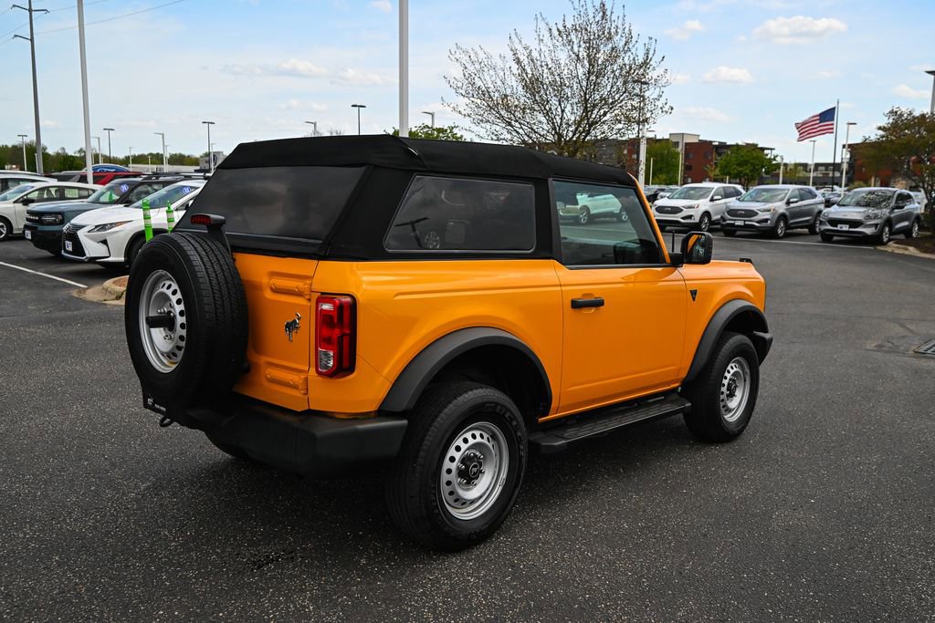 Certified 2022 Ford Bronco 2-Door AWD/4WD image 5