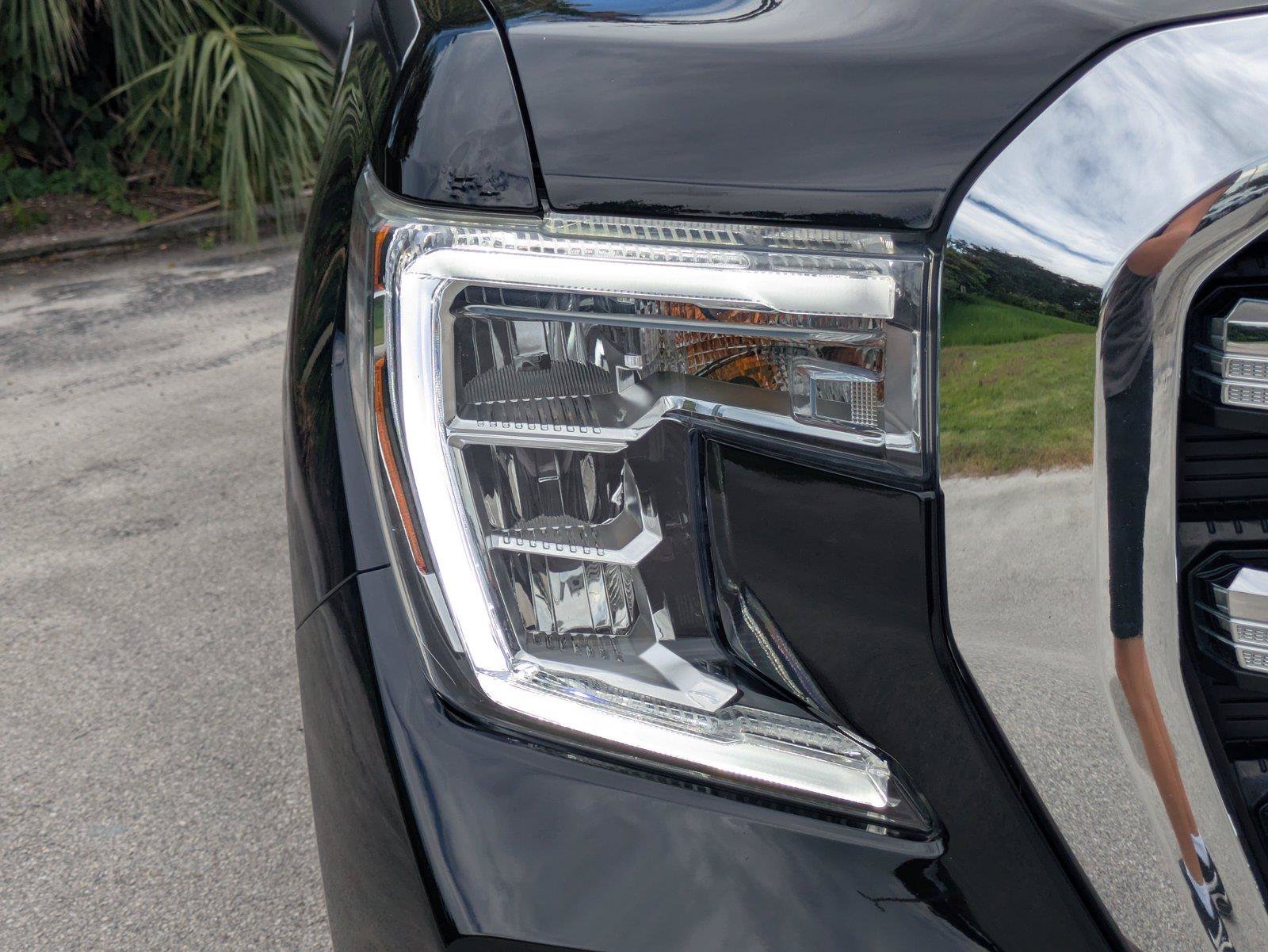 Used 2021 GMC Sierra 1500 SLE w/ Preferred Package RWD image 10