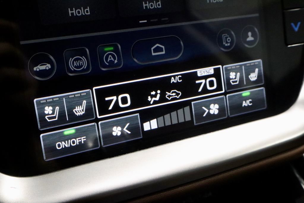 Used 2023 Subaru Outback Touring XT AWD/4WD image 32