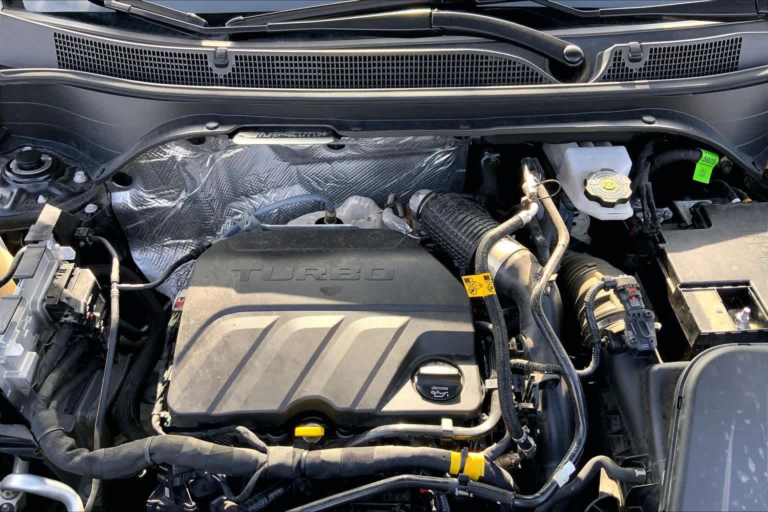 Used 2025 Chevrolet Trax LS FWD image 32