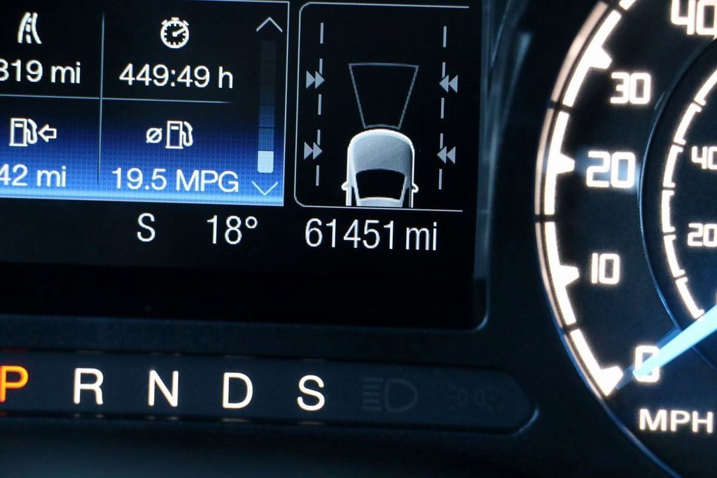 Certified 2019 Ford Ranger XLT w/ Equipment Group 302A Luxury image 12