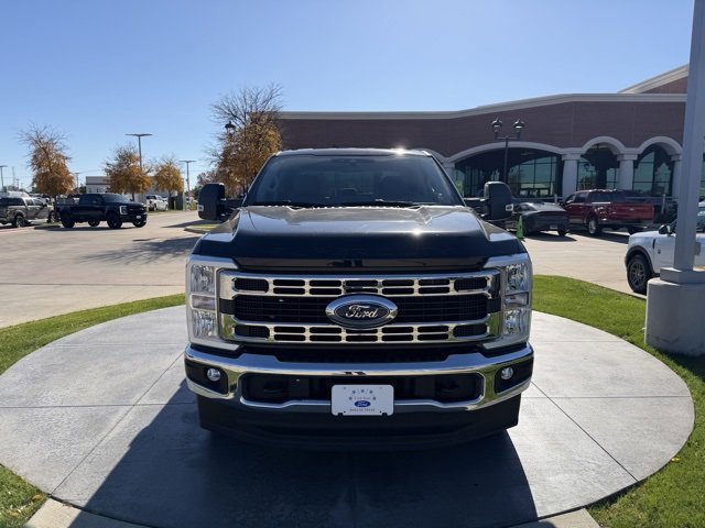 Certified 2025 Ford F250 XLT image 5