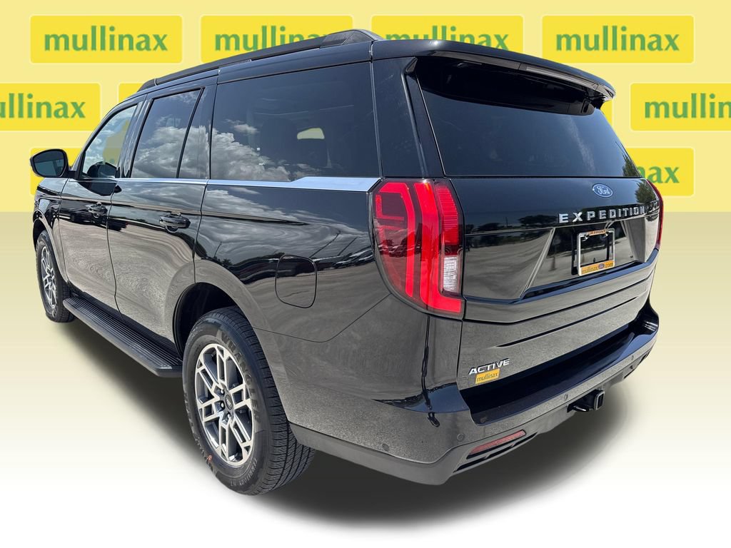 Certified 2025 Ford Expedition Active RWD image 10