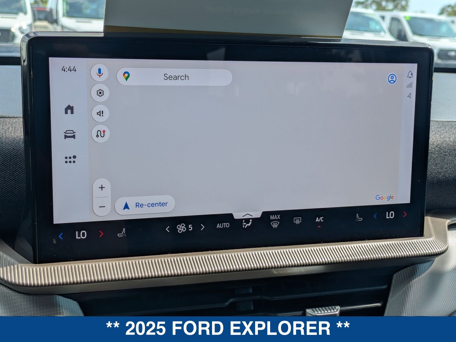 Certified 2025 Ford Explorer Active RWD image 29