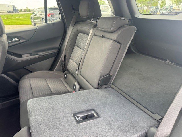 Used 2025 Chevrolet Equinox LT AWD/4WD image 31