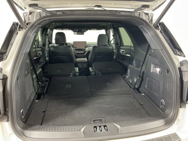 Certified 2025 Ford Explorer ST AWD/4WD image 34
