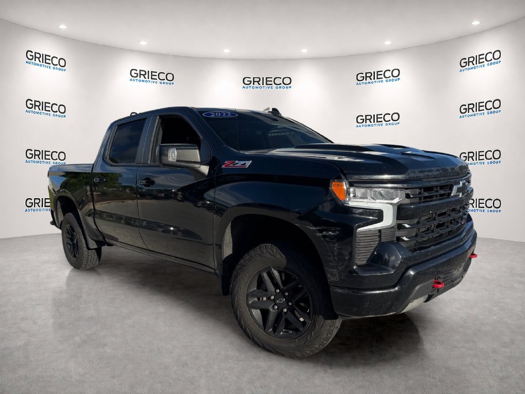 Used 2022 Chevrolet Silverado 1500 LT Trail Boss w/ LT Trail Boss Premium Package AWD/4WD image 1