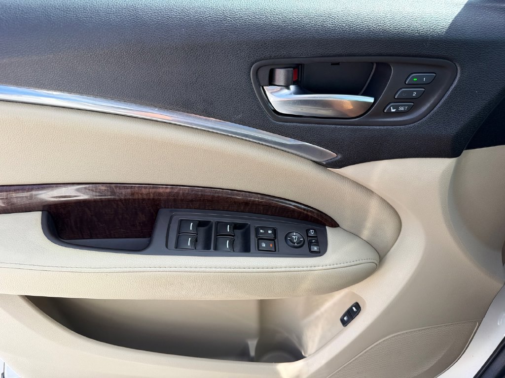Used 2018 Acura MDX w/ Technology Package FWD image 35
