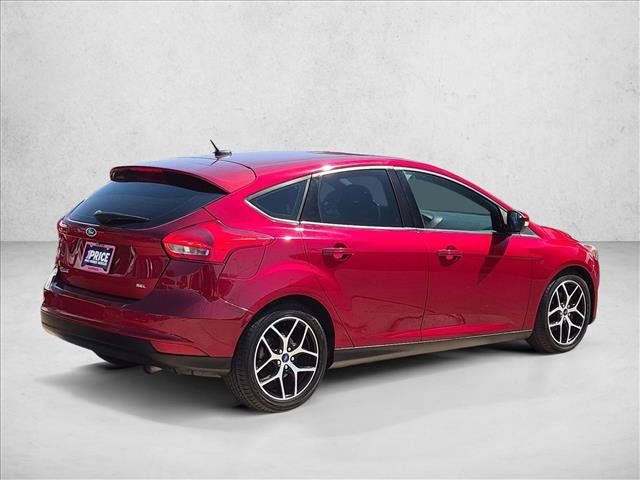 Certified 2017 Ford Focus SEL FWD image 5