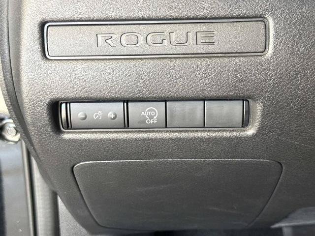 Used 2024 Nissan Rogue S AWD/4WD image 25