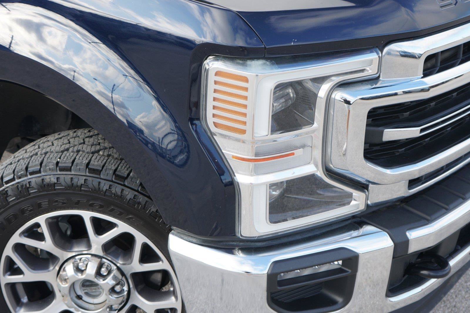 Certified 2022 Ford F250 Lariat w/ Lariat Ultimate Package AWD/4WD image 3