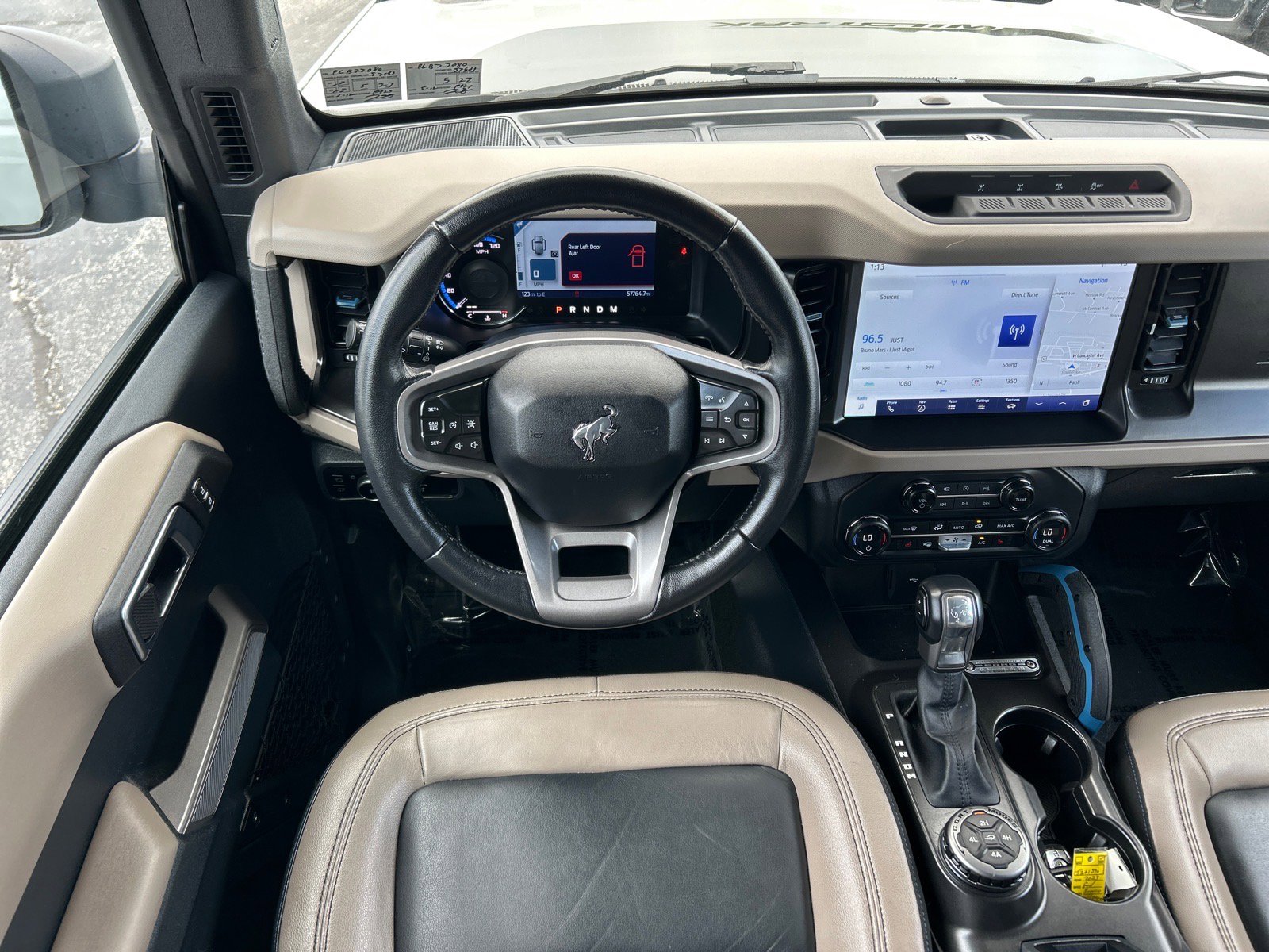 Certified 2023 Ford Bronco Wildtrak AWD/4WD image 5