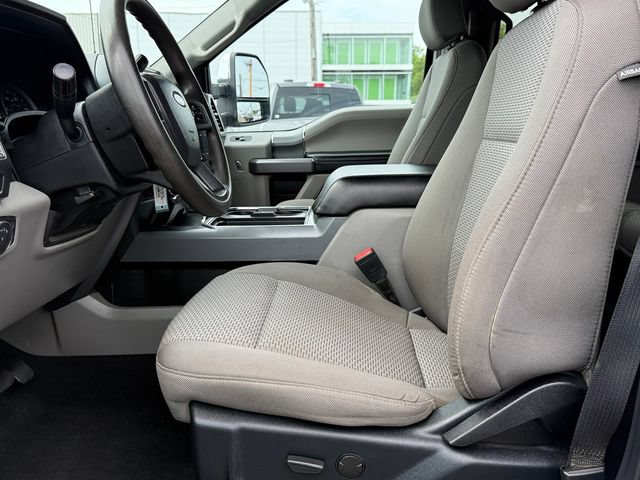 Certified 2020 Ford F250 XLT w/ XLT Premium Package AWD/4WD image 20