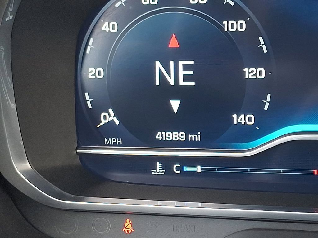 Used 2023 Chevrolet Tahoe Premier w/ Advanced Technology Package image 22