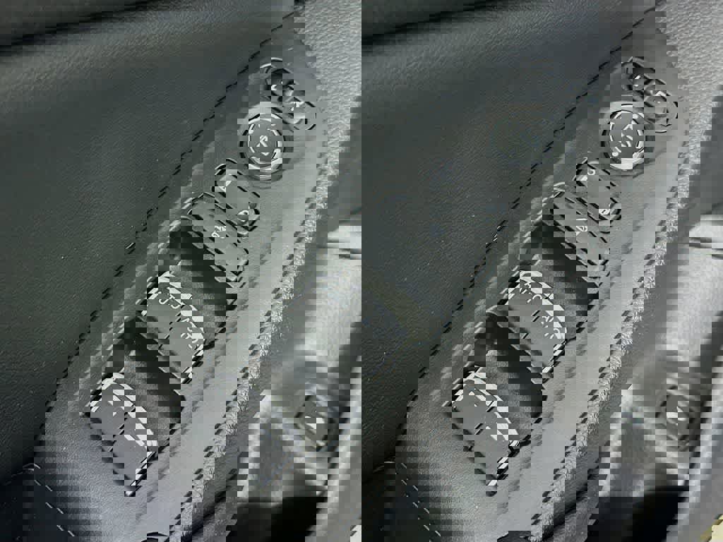 Used 2022 Honda Accord Sport image 28