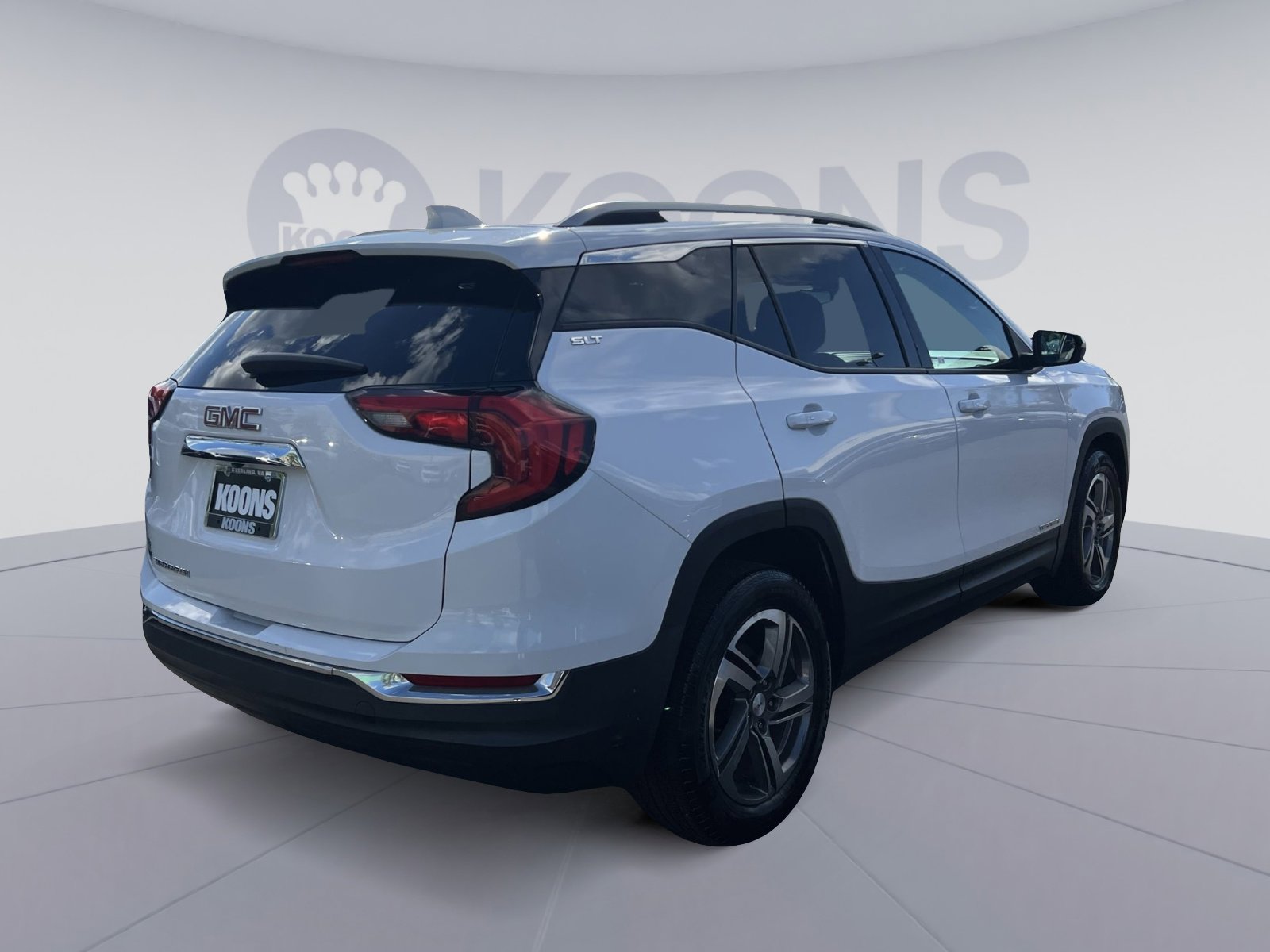 Used 2018 GMC Terrain SLT w/ Preferred Package FWD image 11