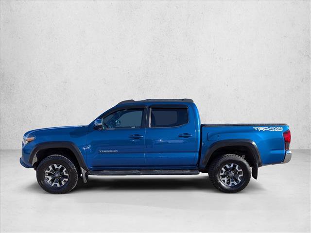 Used 2018 Toyota Tacoma TRD Off-Road AWD/4WD image 8