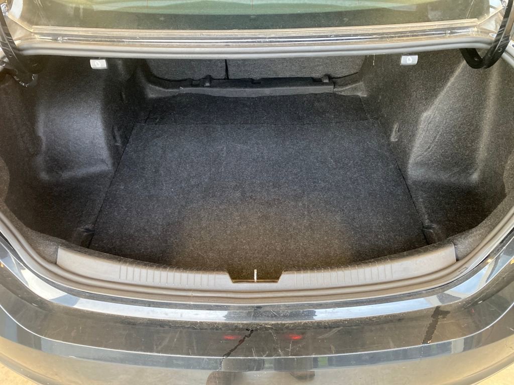 Used 2023 Chevrolet Malibu LT image 53