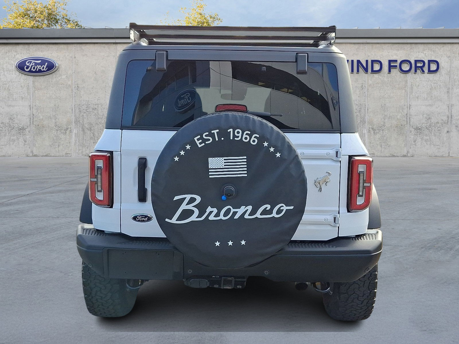 Certified 2023 Ford Bronco Badlands image 3