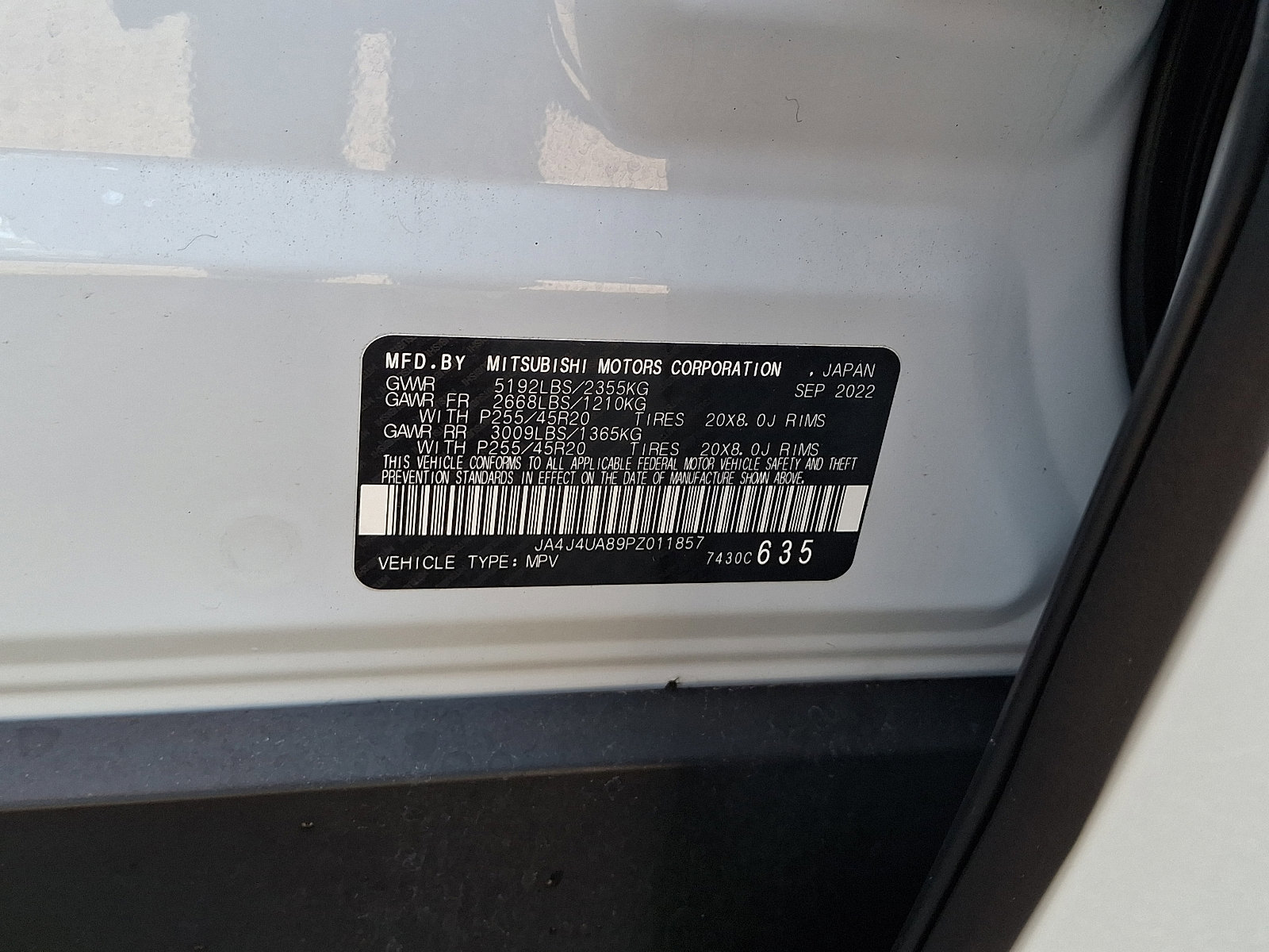 Used 2023 Mitsubishi Outlander SE Black Edition image 27