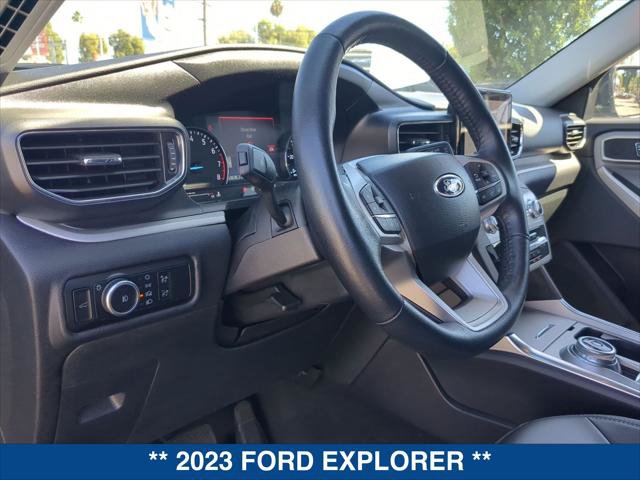 Certified 2023 Ford Explorer XLT w/ Equipment Group 202A RWD image 12