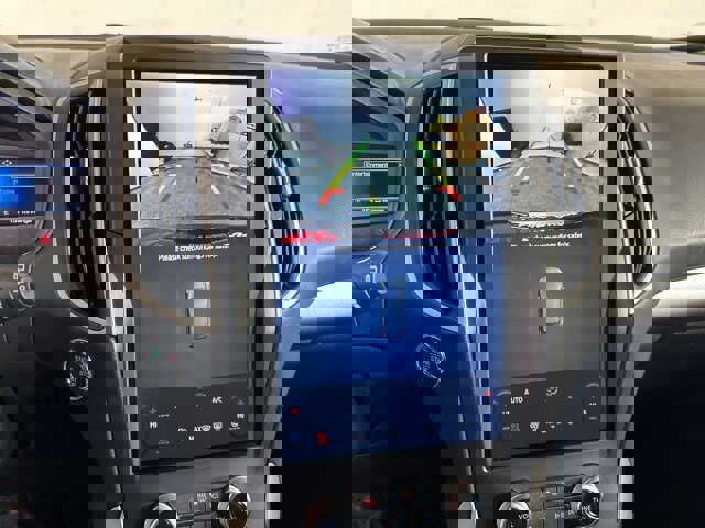 Certified 2024 Ford Edge SEL w/ Convenience Package image 13