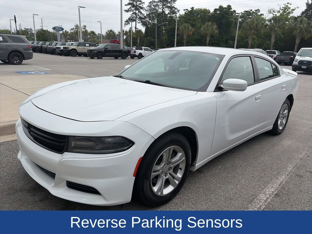Used 2019 Dodge Charger SXT RWD image 3