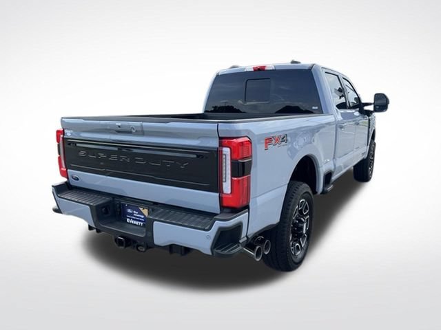 Certified 2025 Ford F250 Platinum AWD/4WD image 9