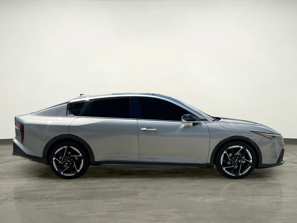 Used 2025 Kia K4 GT-Line w/ GT-Line Sunroof Package FWD image 9